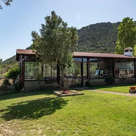 ホテル Il Falconiere ムラヴェーラ